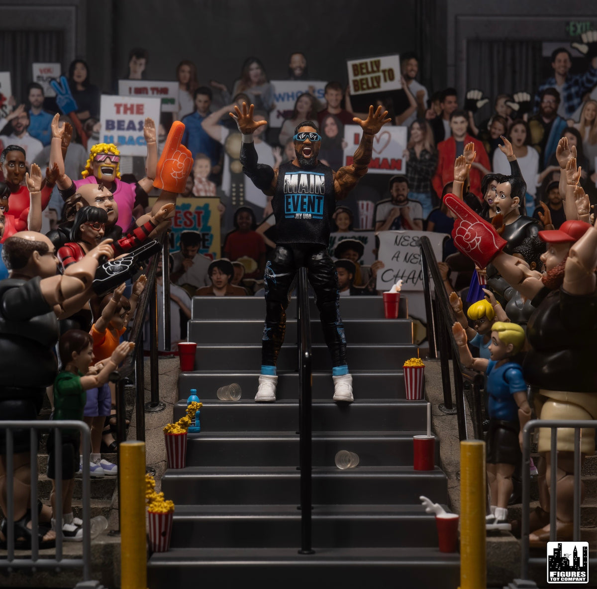 Ultimate Wrestling Crowd Fan Figures Four-Pack for WWE &amp; AEW Wrestling Figures [Series 1]