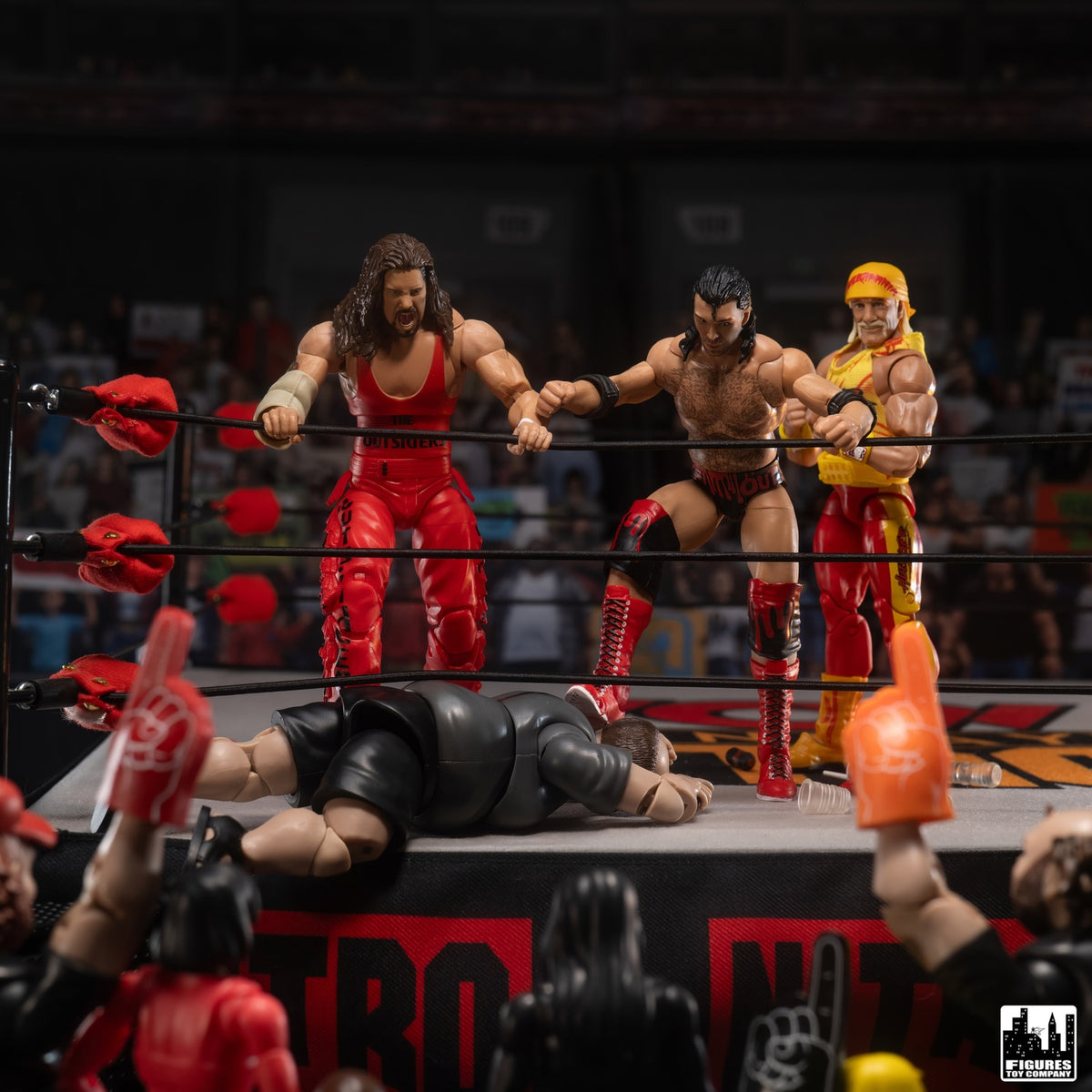 Ultimate Wrestling Crowd Fan Figures Four-Pack for WWE &amp; AEW Wrestling Figures [Series 1]