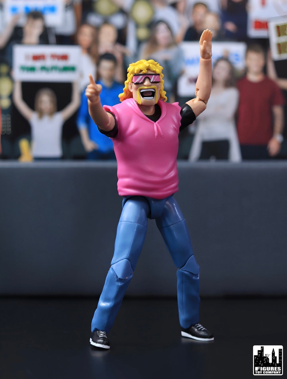 Ultimate Wrestling Crowd Fan Figures Four-Pack for WWE &amp; AEW Wrestling Figures [Series 2]