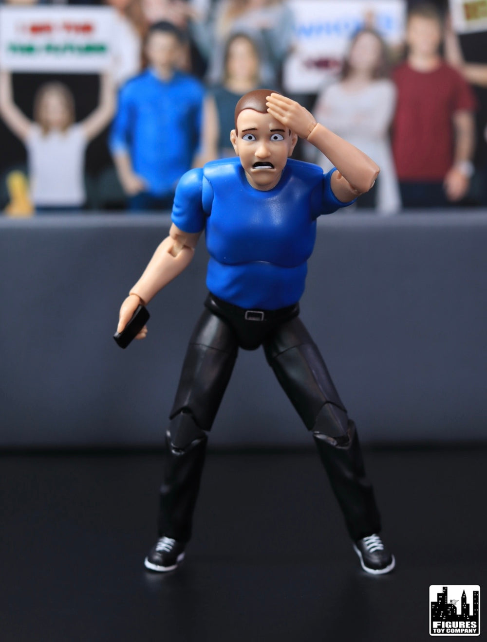 Ultimate Wrestling Crowd Fan Figures for WWE &amp; AEW Action Figures: Kevin