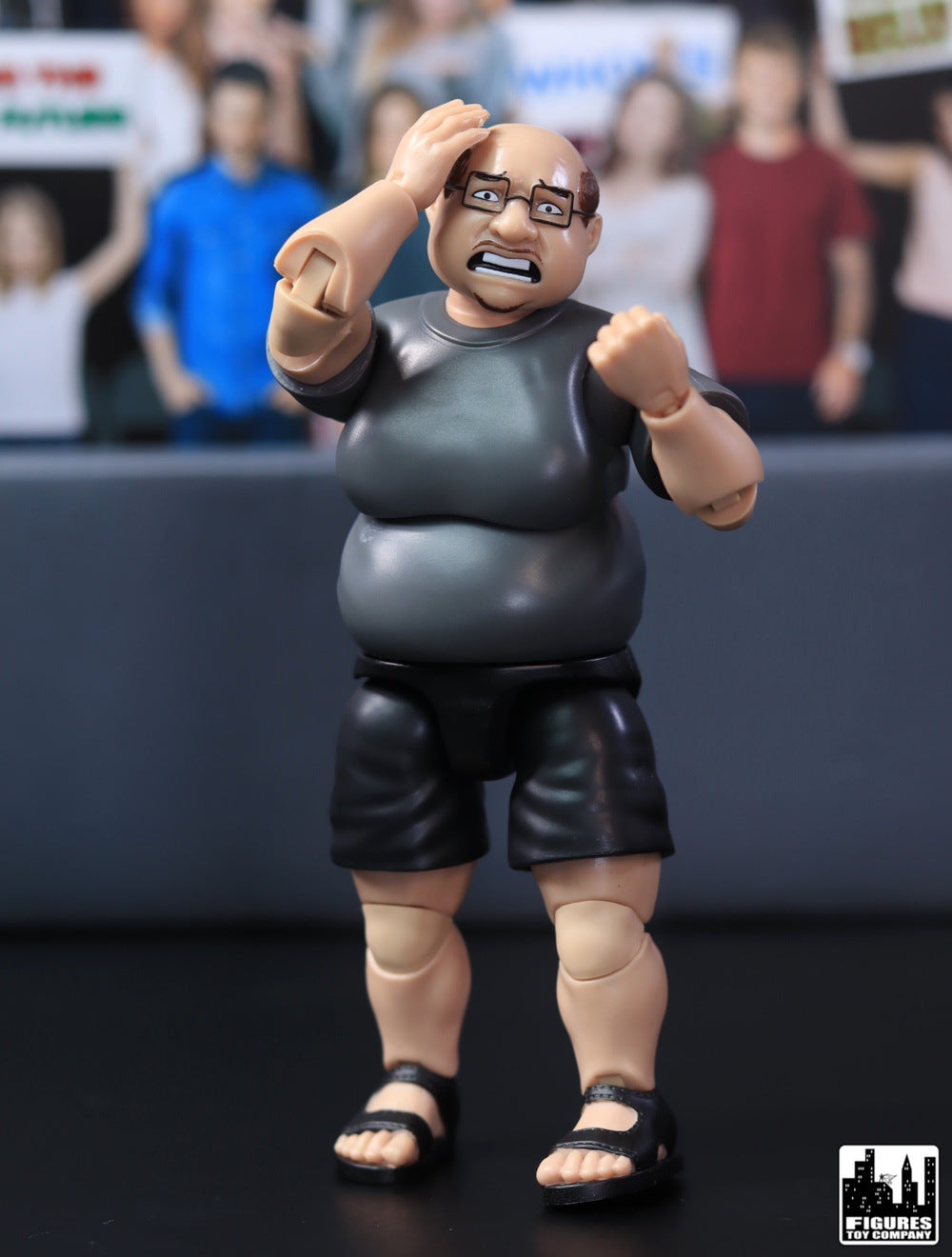 Ultimate Wrestling Crowd Fan Figures Four-Pack for WWE &amp; AEW Wrestling Figures [Series 1]