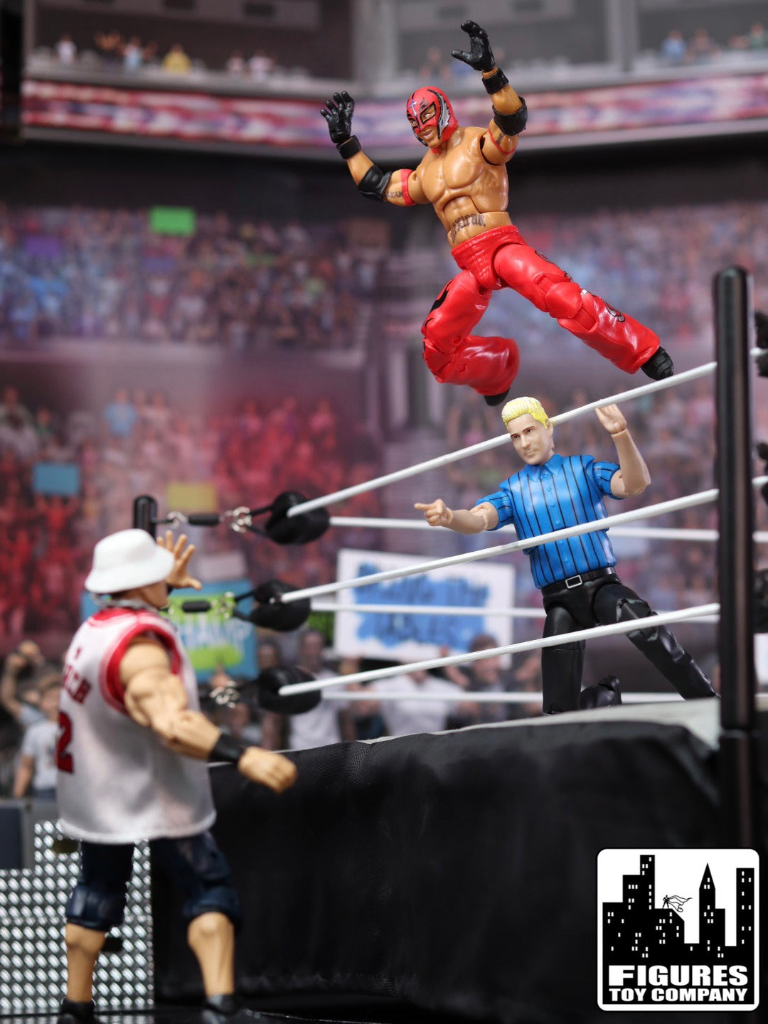 Ultimate Dark Blue Referee with Deluxe Articulation for Wrestling Figures