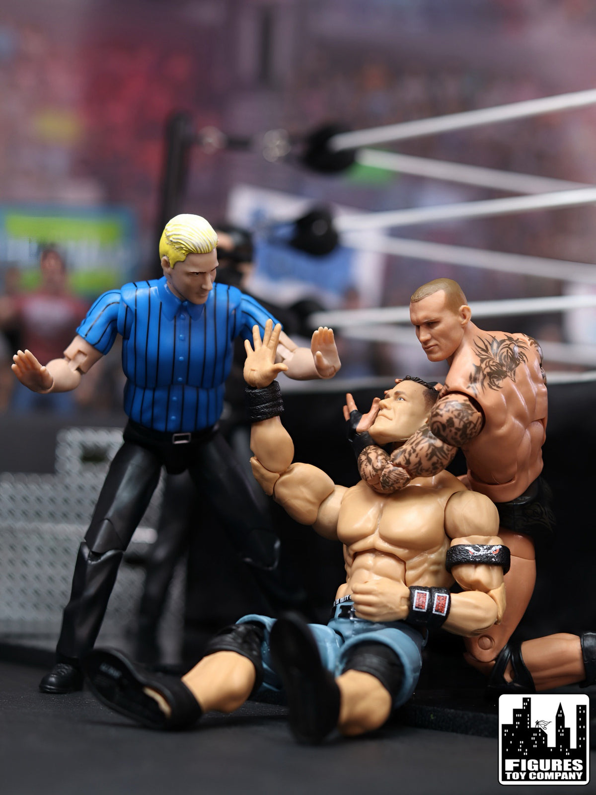 Ultimate Dark Blue Referee with Deluxe Articulation for Wrestling Figures
