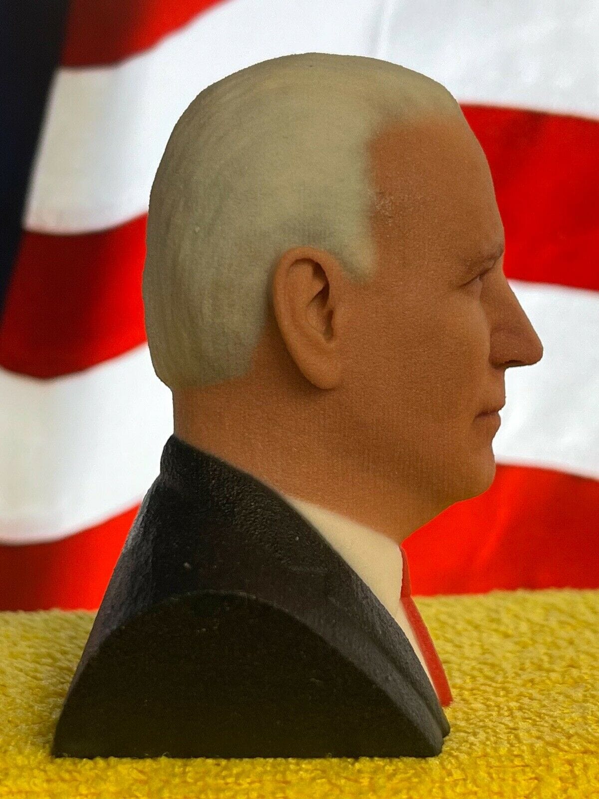 Joe Biden &amp; Kamala Harris Presidential Bust Statue Collectibles