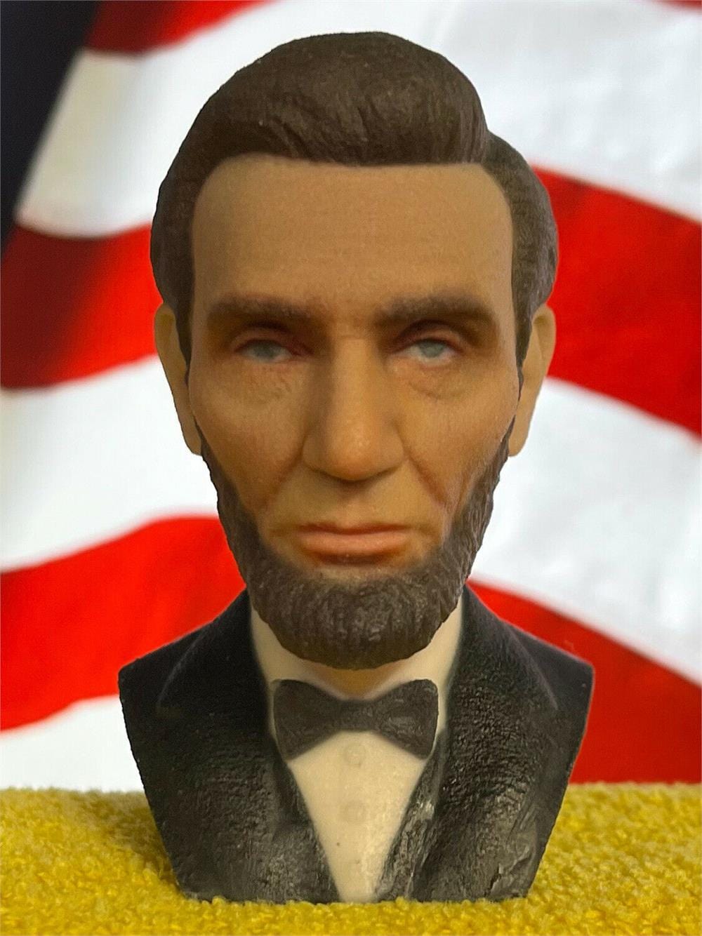 President Abraham Lincoln Bust Statue Collectible