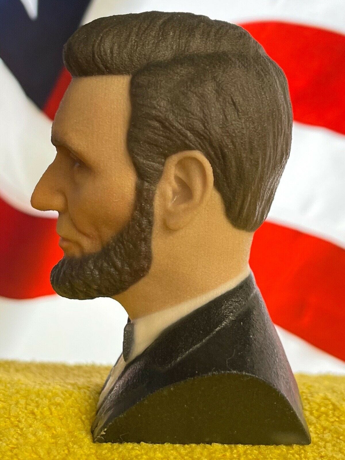 President Abraham Lincoln Bust Statue Collectible