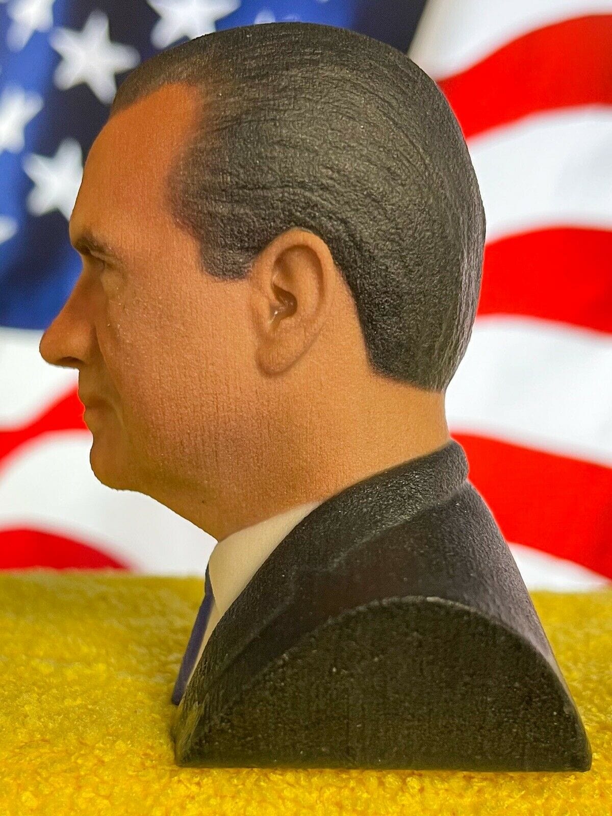 Richard Nixon Bust Statue Presidential Collectible